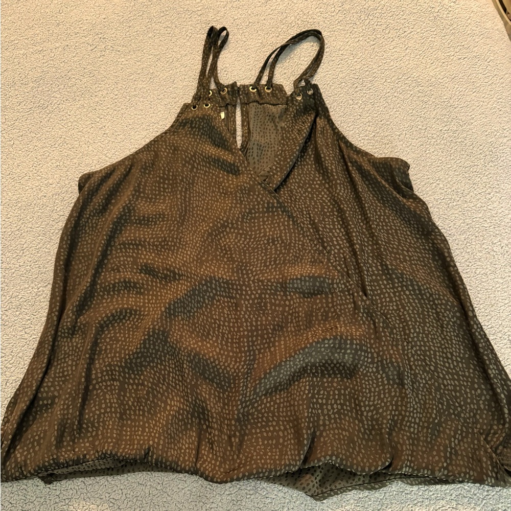 Maurice’s women’s tank top.